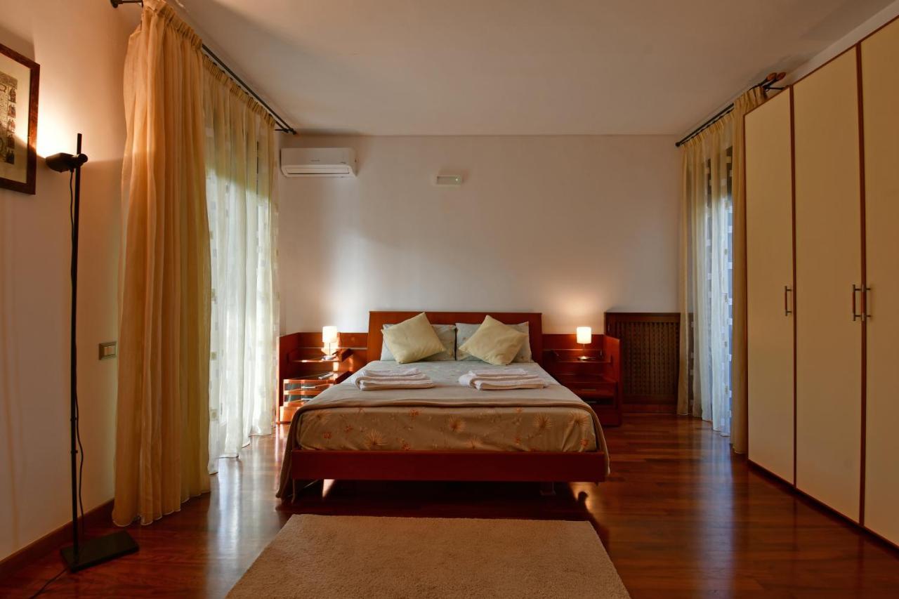 Amaranda B&B คาตาเนีย ภายนอก รูปภาพ